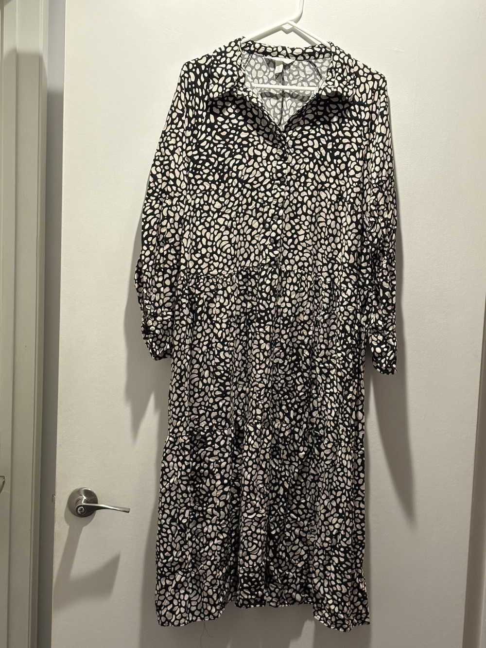 H&M Black and Cream Printed Long Sleeve Maxi Dress